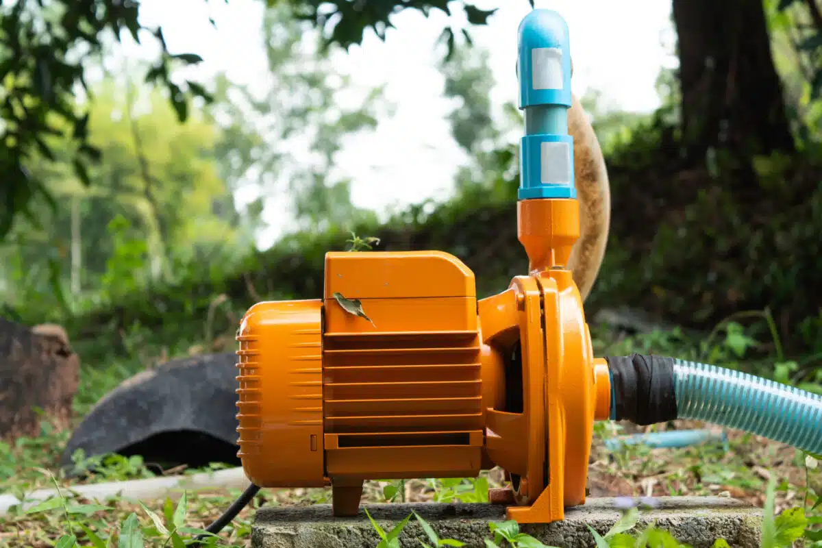 Comment choisir efficacement votre pompe à eau parmi les grandes marques